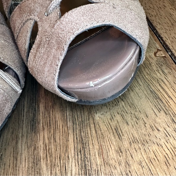 Like NEW Elle Sienna Lace Up Taupe Tan Suede Peep Toe High Heel Shoe / Size 7.5 - Picture 10 of 11